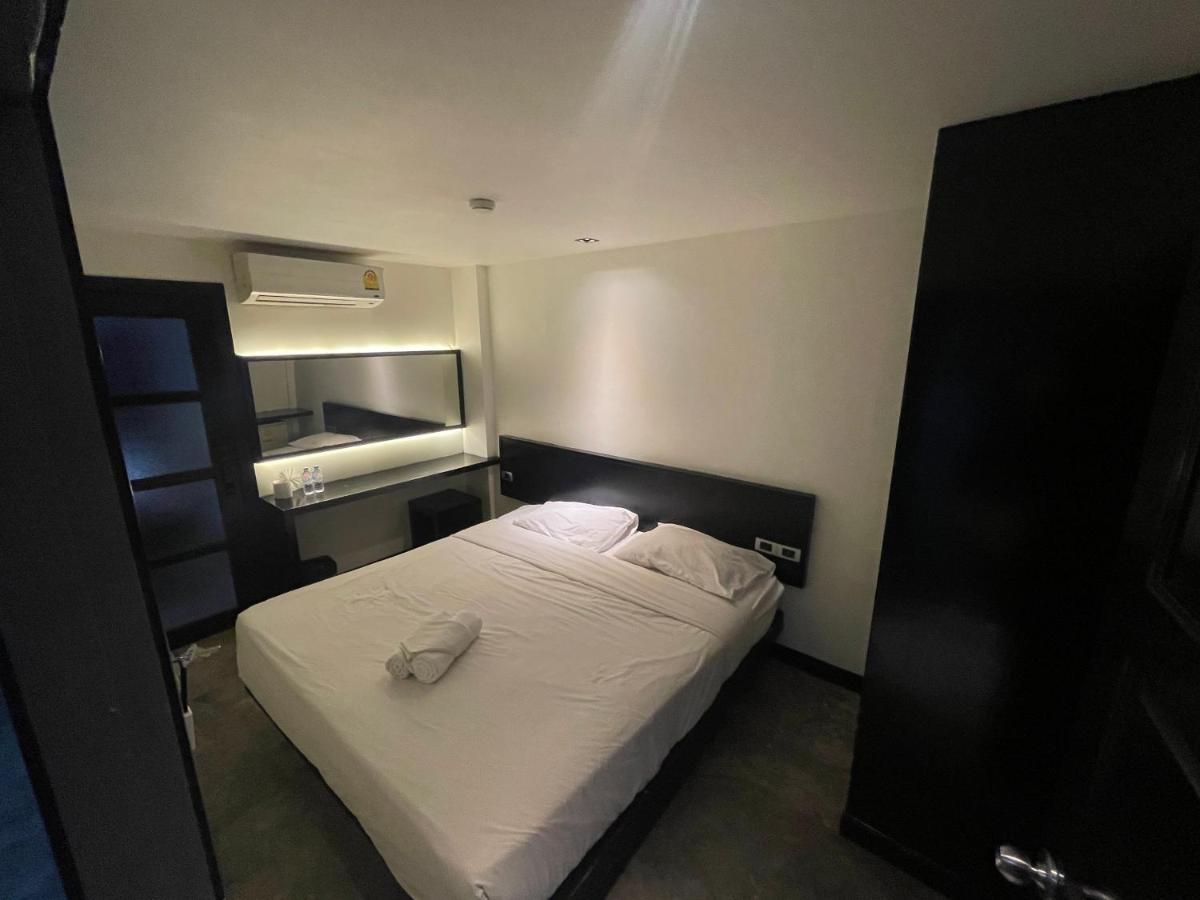 Islanda Hotel Patong Экстерьер фото